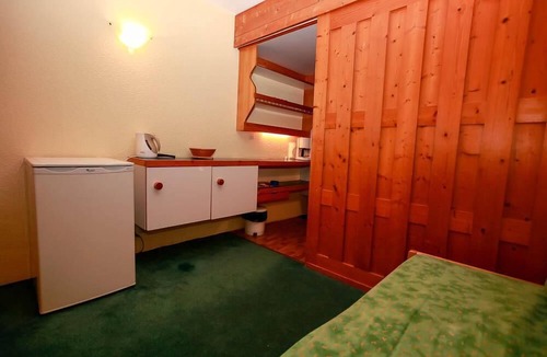 Arc-1800 Apartment | 50m from resort center, 9th floor, balcony, tv, 25m², Les Arcs