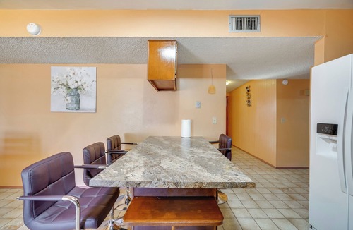 Groves Lincoln Park House | 7 Mi to Saguaro Nat'l Park: Tucson Home w/Yard