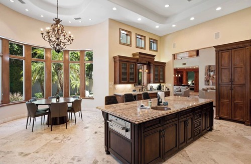 Camelback East House | 7BR+Bonus Room Phoenician Estate Heated Pool + Hot Tub