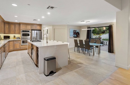 Central Scottsdale House | 7BR Scottsdale Estate w/Pickleball, Basketball, Pool, Spa and Putting Green