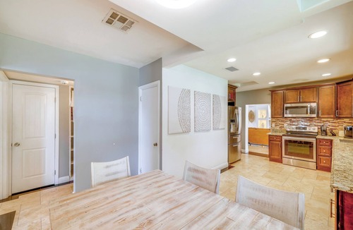 Alhambra House | 8 Mi to Dtwn: Pet-Friendly Phoenix Home!