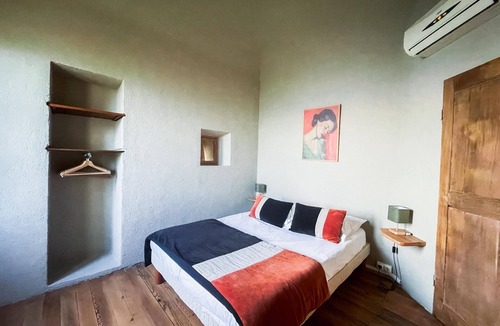 Canari Bed & Breakfast | A Casa Di U Scogliu. Stone house on the waterfront. Cap Corse