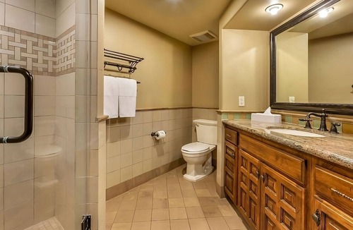 West Sedona Hotel | A Haven of Serenity! Full Kitchen, Outdoor Swimming Pool, Free Parking!