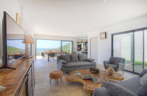 Pietracorbara House | A Luna Castellare