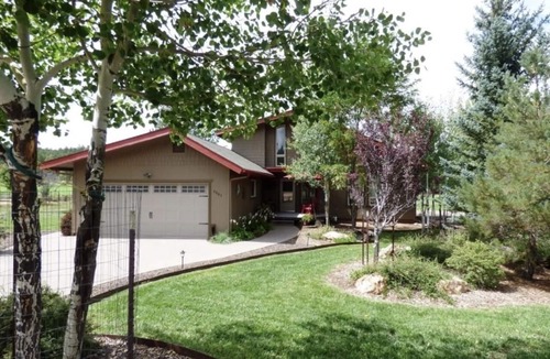 Flagstaff Cabin | A Mountain Lodge Experience in the Pines and Aspens of Flagstaff!n