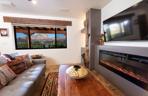 West Sedona Hotel | A Sunset Chateau