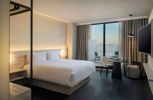 San Luis Potosi Hotel | AC Hotel By Marriott San Luis Potosi