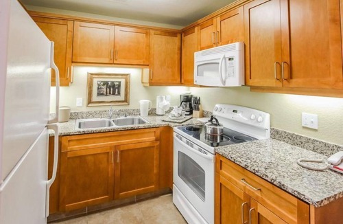 Little Tuscany Condo | Accessible 2BR Condo w/Pool & Balcony