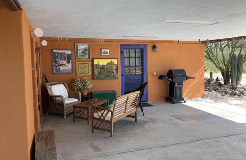 Tucson Cottage | Across from Saguaro National Park (East)