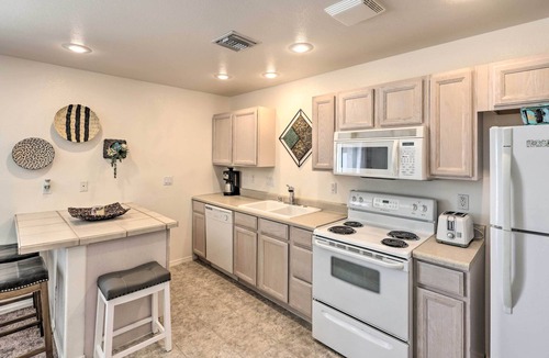 Sunridge Estates Cottage | Adobe Oasis in Bullhead City w/Private Pool!