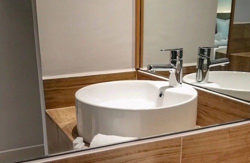 Downtown Cancun Hotel | Affordable Stay in 2 Comfortable Rooms and Easy Access to Cancún’s Best