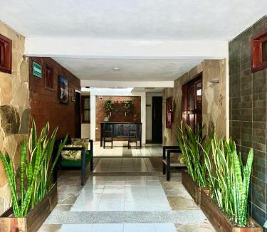 Del Cerrillo Hotel | Alhambra Hotel - San Cristóbal de las Casas