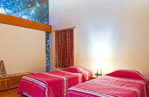 Valle de Bravo House | Amazing house with private lake in Valle de Bravo