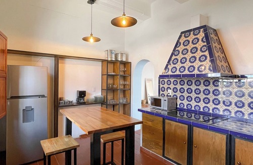 Oaxaca House | AMPARO · Spacious Home with Double Parking