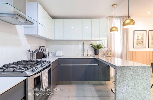 Hipodromo Apartment | Amsterdam by Kukun | 2BR apartment