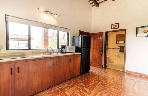 Ajijic Villa | ANANA San Rafael | 4BR | Lake Chapala Home with Terrace & Pool