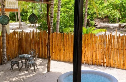Telchac Puerto Apartment | Apartment with jacuzzi and beach club access