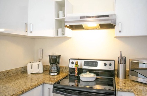 Gonzalo Guerrero Apartment | Aqua Terra 204 by Blueplaya 3 blocks f/5th Av.