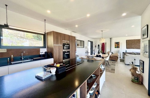 Viggianello House | Architect-designed villa with breathtaking sea view and swimming pool