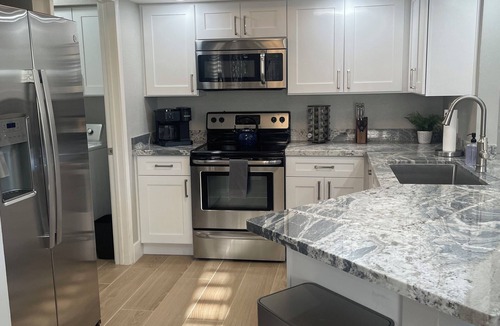 Camelback East Condo | Arizona Biltmore Condo - Close to everything + free WiFi!