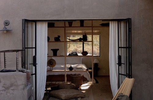Twentynine Palms House | Arro Dunes - Rustic Cabin in the Desert - Wood burning hot tub - Cowboy pool