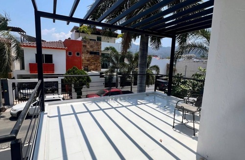 Fluvial Vallarta Apartment | Arroyito: Small Apartment