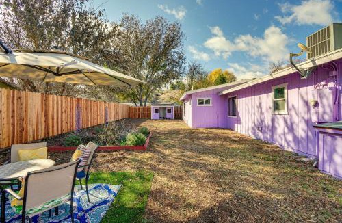 Cottonwood-Verde Village House | Artfully Decorated Cottonwood Home: Pets Welcome!