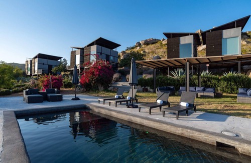 Valle de Guadalupe Cabin | Atika Retreat - Vinyard Cabin