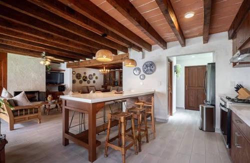 Tequisquiapan House | Authentic Mexican Home with Pool in Tequisquiapan