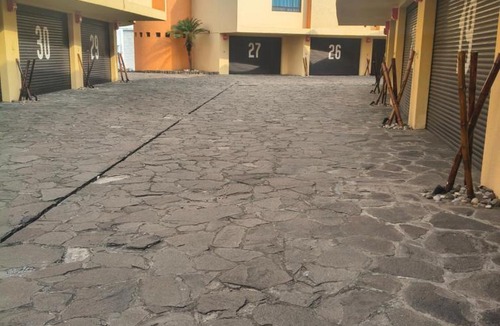 Veracruz Hotel | Auto hotel Dubai