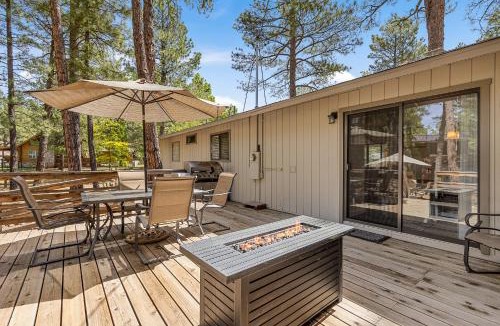 Munds Park House | Awesome Lodgepole Cabin in the Pines!