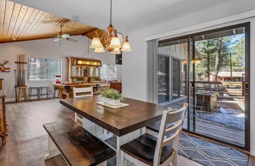 Munds Park House | Awesome Lodgepole Cabin in the Pines!