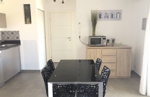 Saint-Florent Apartment | AZUR Apartment Facing the Sea