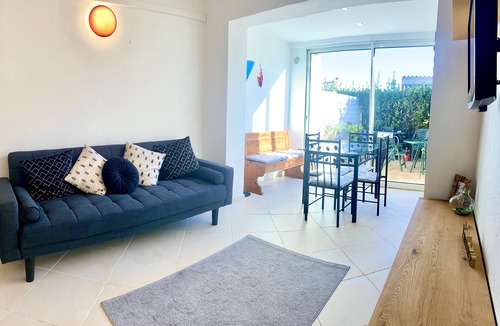 Bravone Apartment | Beach access main floor T3 apartment with amazing patio and plenty of space!