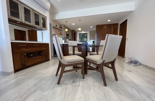 San Jose del Cabo Condo | Beach Front Pool Fully Kitchen Breathtaking Sea Views Close to Everything