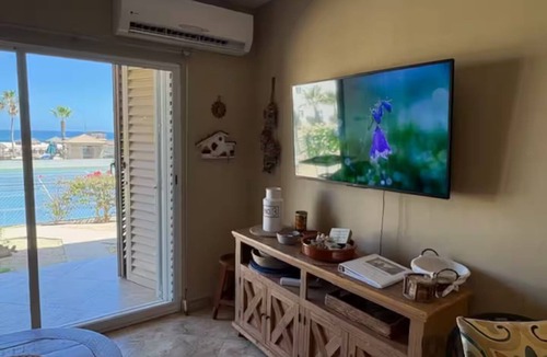 Zona Hotelera Condo | Beachfront Condo with Pool - 2 Beds/1 Bath-Viva 3