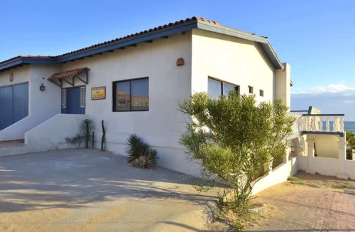 Las Conchas House | Beachfront Home in Rocky Point Casa Alhaja