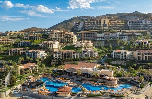 Paraiso Escondido Apartment | Beachfront Junior Suite in Pueblo Bonito Sunset Beach