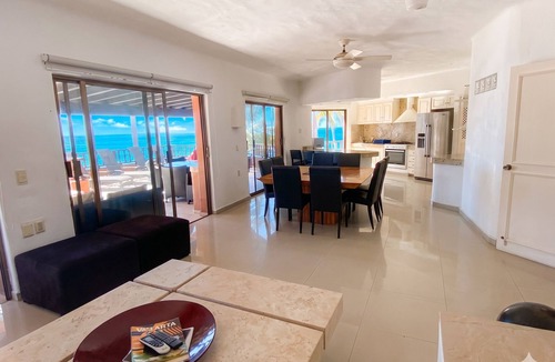 South Hotel Zone Apartment | Beachfront Paradise, 5-bdr, 3-bath, Resort Access