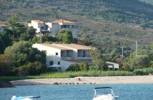 Vico Apartment | BEACHFRONT RENTAL SAGONE SOUTH CORSICA APARTMENT
