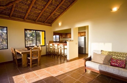 El Pescadero Apartment | Beachfront upstairs duplex at San Pedrito Surf Break