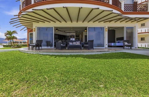 San Pedro Mixtepec Apartment | Beautiful 4 bdm Ocean Front Condo at Vivo Resorts