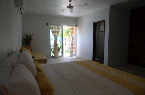 Barra de Colotepec House | BEAUTIFUL BEACH HOUSE