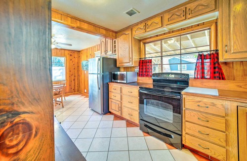Payson House | Beautiful Cabin w/Deck on East Verde River!