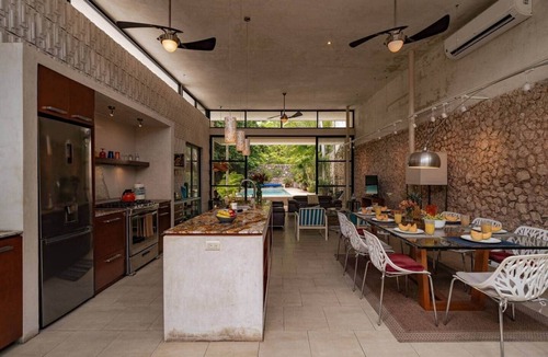 Barrio de Santiago House | Beautiful modern house in Santiago