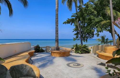 North End House | Beautiful Sayulita Boho Villa- Beachfront Location