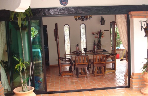 South Shore Hotel Area Villa | Beautiful Spanish Style Villa with Ocean View,100 steps from the Beach