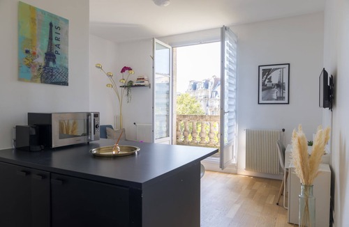 Quartier de la Monnaie Apartment | Beautiful studio in Paris 6/Odéon/Saint Germain des Prés