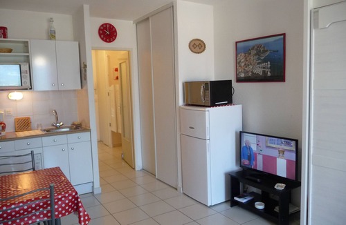 Calvi Apartment | BEAUTIFUL STUDIO with 180 ° view of the CALVI golf course