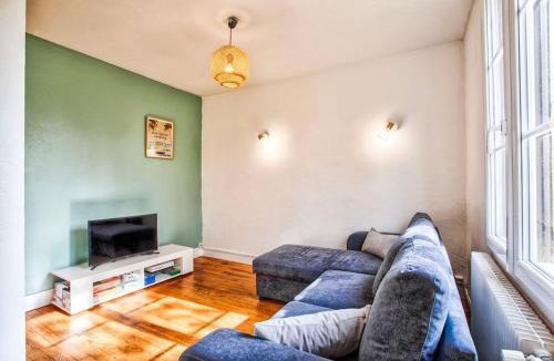 Le Beau Site Apartment | Bel Appartement RDC avec parking gratuit